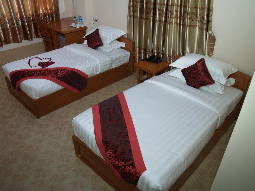 Nice Dream Hotel Mandalay Exteriér fotografie
